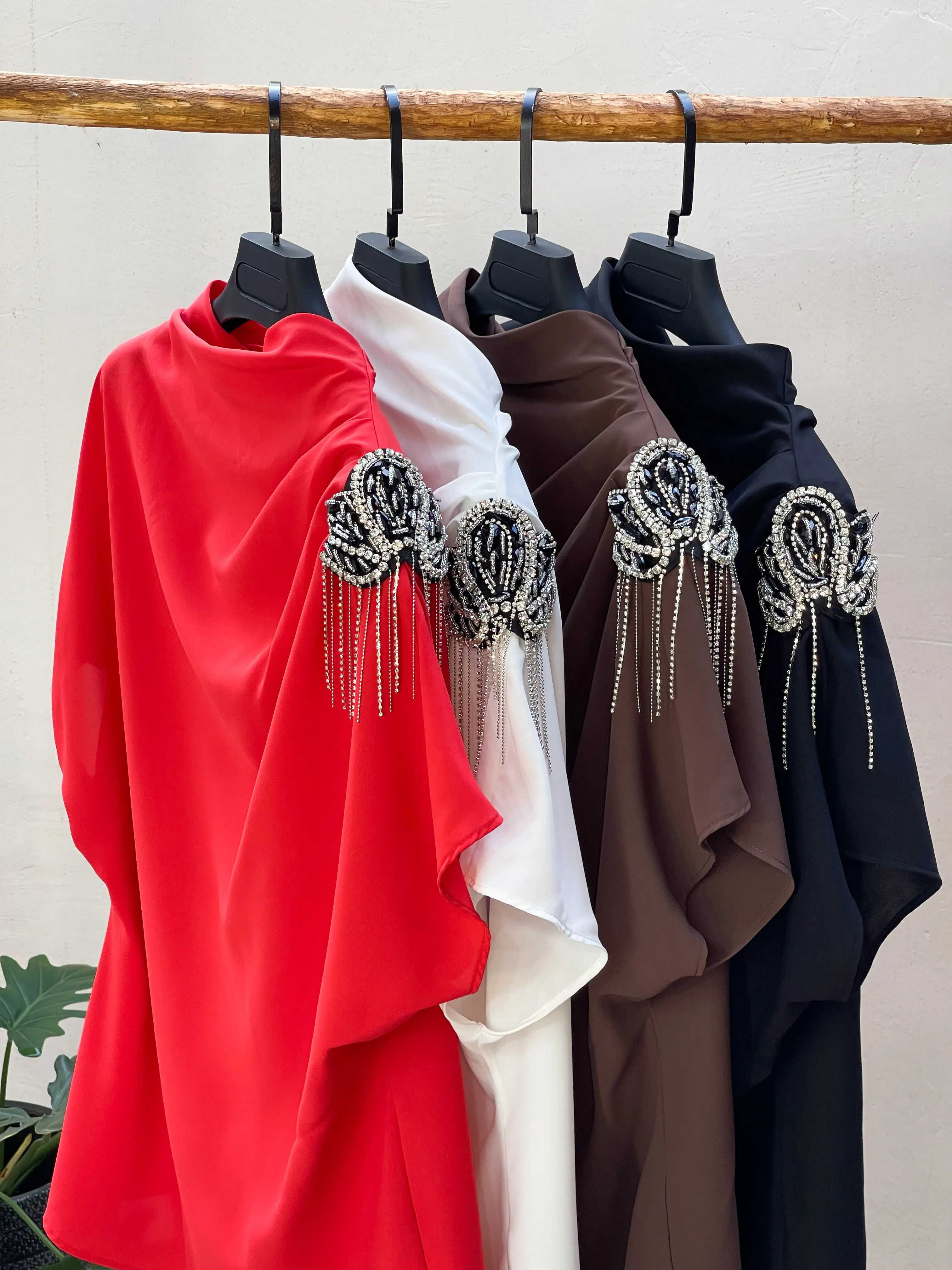 شومیز کرپ ساتن مجلسی ترک تگ گل سرشونه